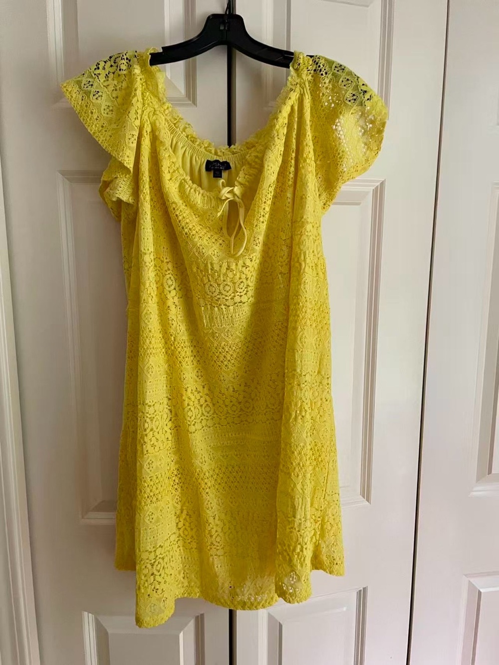 Topshop off shoulder yellow dress size 8 like new
